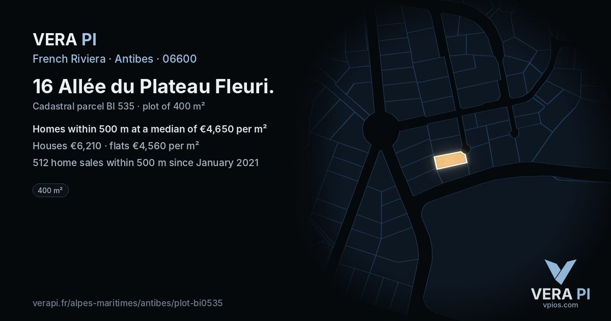 16 Allée du Plateau Fleuri, Antibes at night – the plot lit, the parcels around coloured by the prices near them