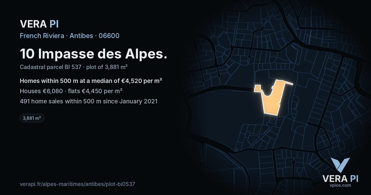 10 Impasse des Alpes, Antibes at night – the plot lit, the parcels around coloured by the prices near them