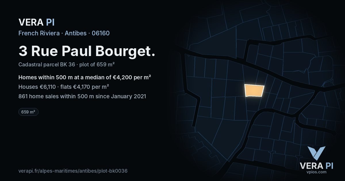 3 Rue Paul Bourget, Antibes at night – the plot lit, the parcels around coloured by the prices near them
