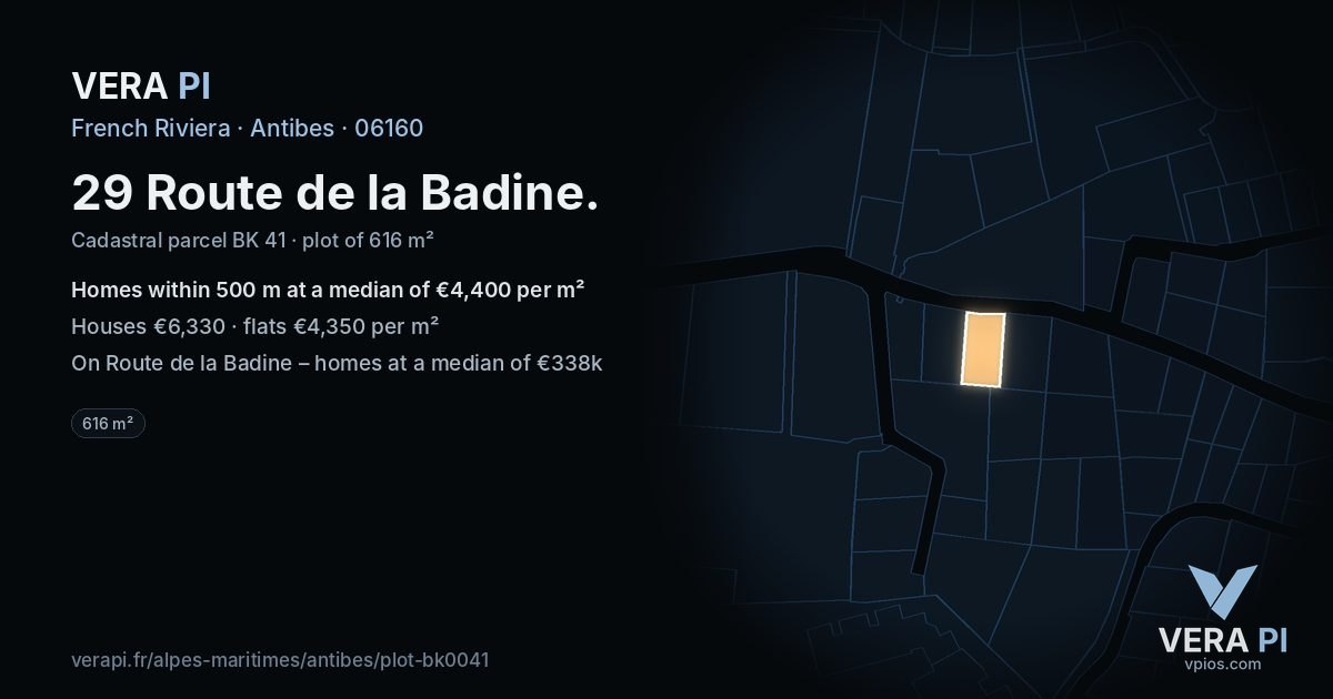 29 Route de la Badine, Antibes at night – the plot lit, the parcels around coloured by the prices near them
