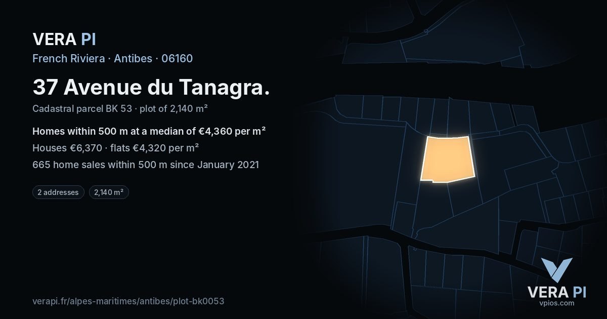 37 Avenue du Tanagra, Antibes at night – the plot lit, the parcels around coloured by the prices near them