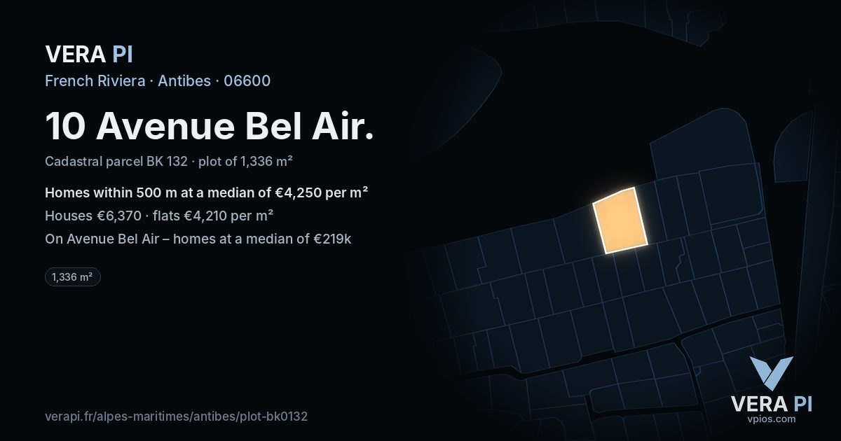 10 Avenue Bel Air, Antibes at night – the plot lit, the parcels around coloured by the prices near them