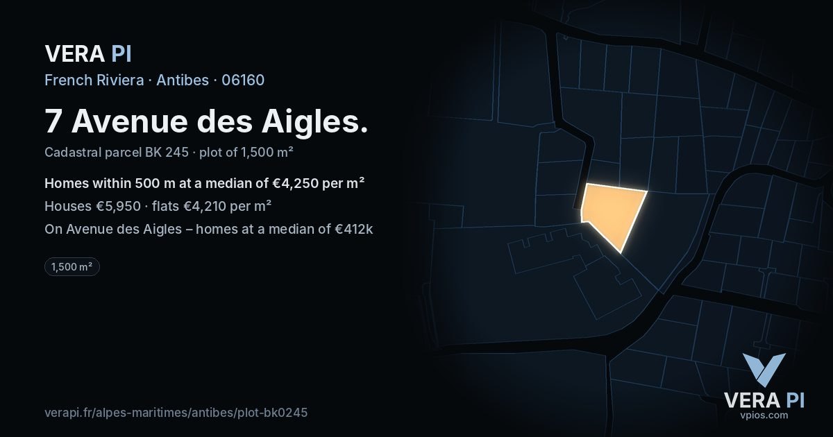 7 Avenue des Aigles, Antibes at night – the plot lit, the parcels around coloured by the prices near them