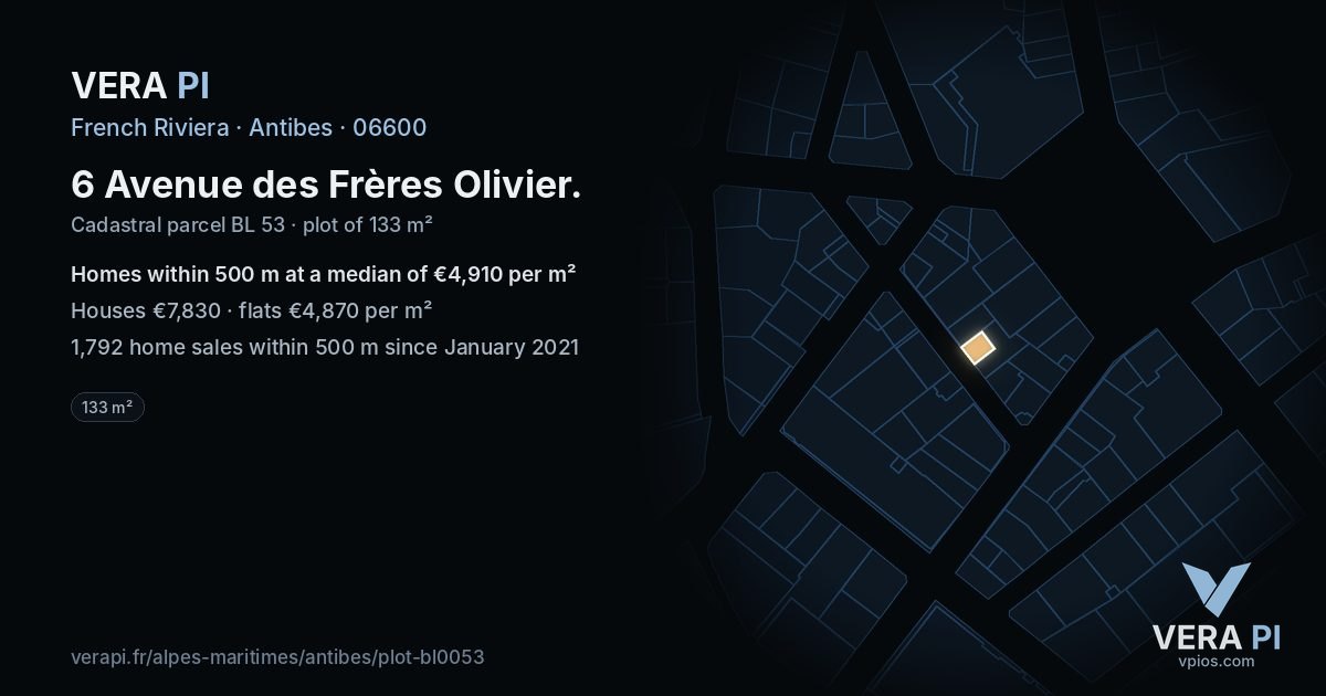 6 Avenue des Frères Olivier, Antibes at night – the plot lit, the parcels around coloured by the prices near them