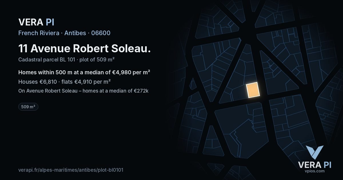 11 Avenue Robert Soleau, Antibes at night – the plot lit, the parcels around coloured by the prices near them