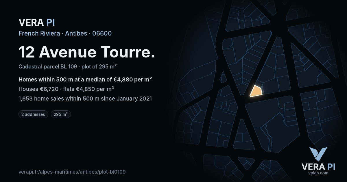 12 Avenue Tourre, Antibes at night – the plot lit, the parcels around coloured by the prices near them