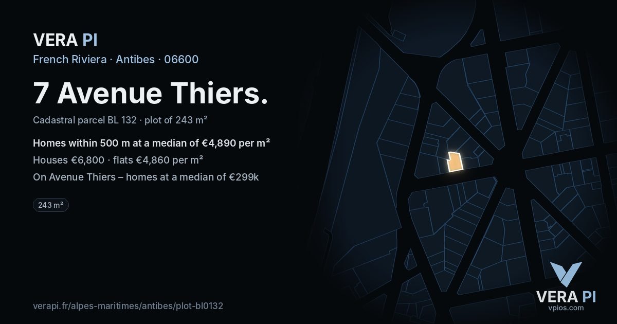 7 Avenue Thiers, Antibes at night – the plot lit, the parcels around coloured by the prices near them