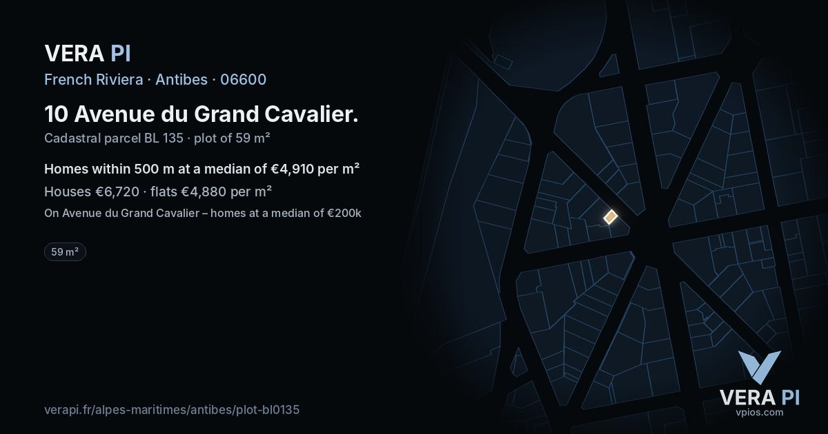 10 Avenue du Grand Cavalier, Antibes at night – the plot lit, the parcels around coloured by the prices near them