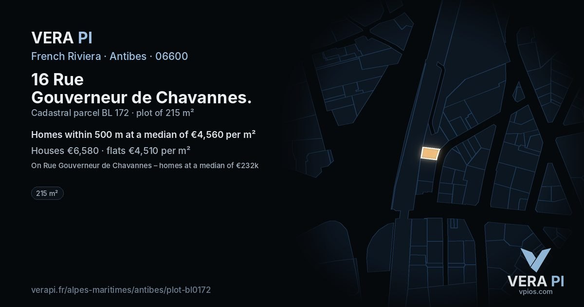 16 Rue Gouverneur de Chavannes, Antibes at night – the plot lit, the parcels around coloured by the prices near them
