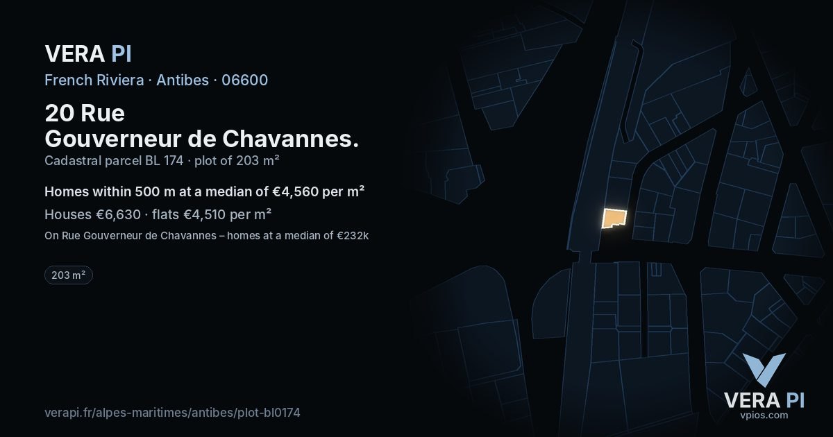 20 Rue Gouverneur de Chavannes, Antibes at night – the plot lit, the parcels around coloured by the prices near them