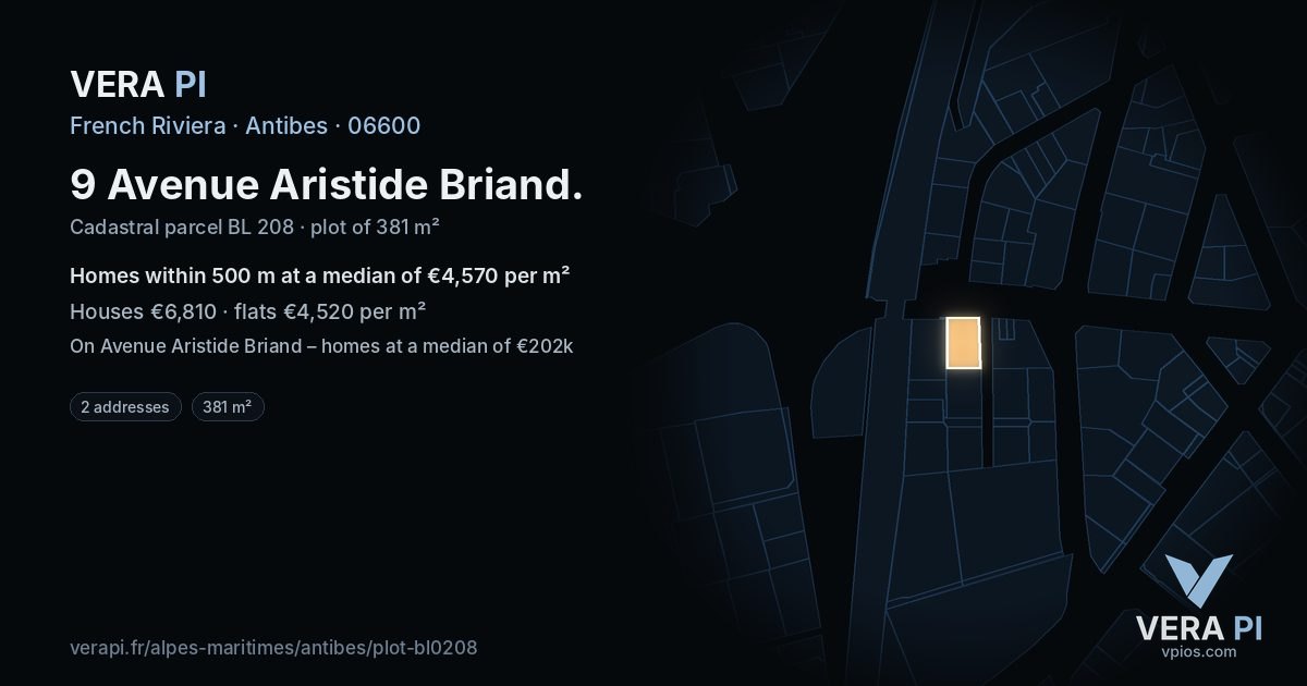 9 Avenue Aristide Briand, Antibes at night – the plot lit, the parcels around coloured by the prices near them