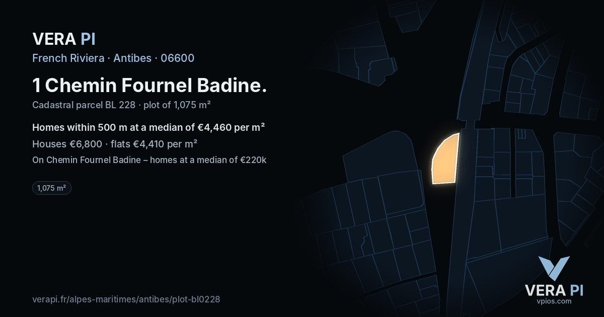 1 Chemin Fournel Badine, Antibes at night – the plot lit, the parcels around coloured by the prices near them