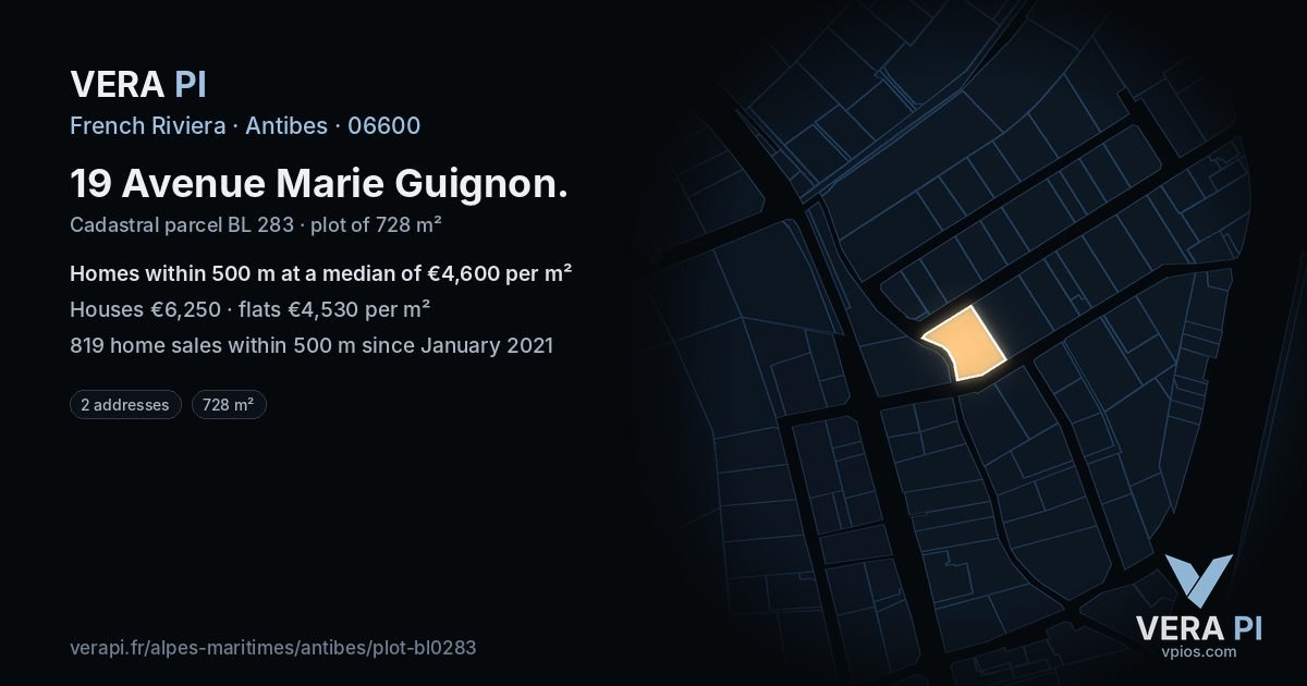 19 Avenue Marie Guignon, Antibes at night – the plot lit, the parcels around coloured by the prices near them