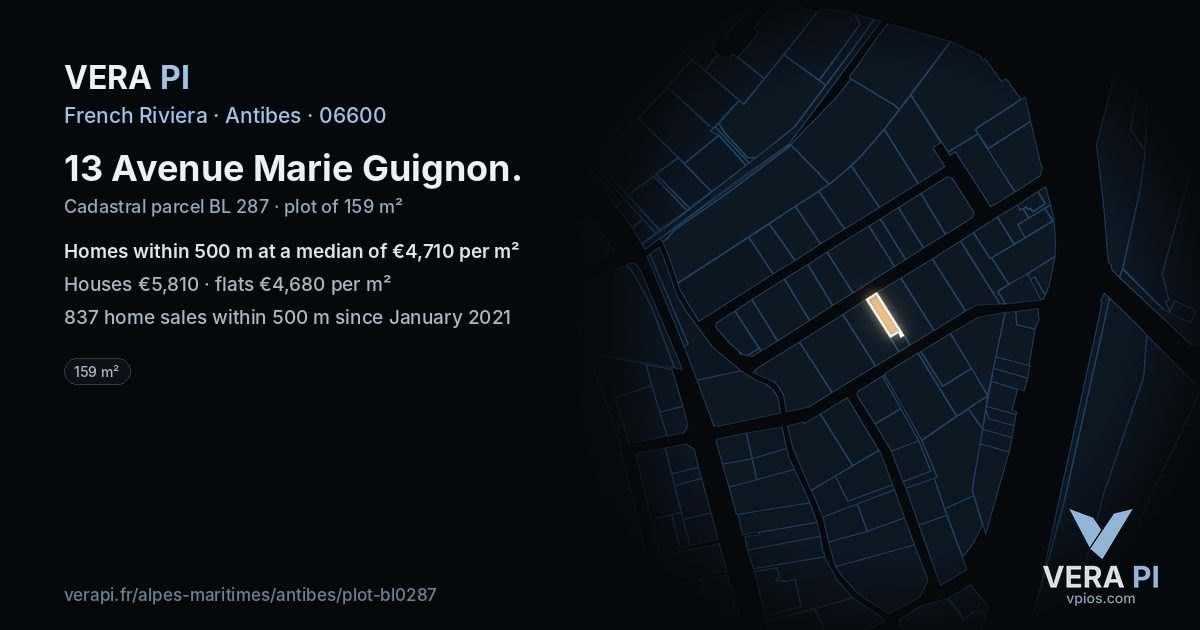 13 Avenue Marie Guignon, Antibes at night – the plot lit, the parcels around coloured by the prices near them