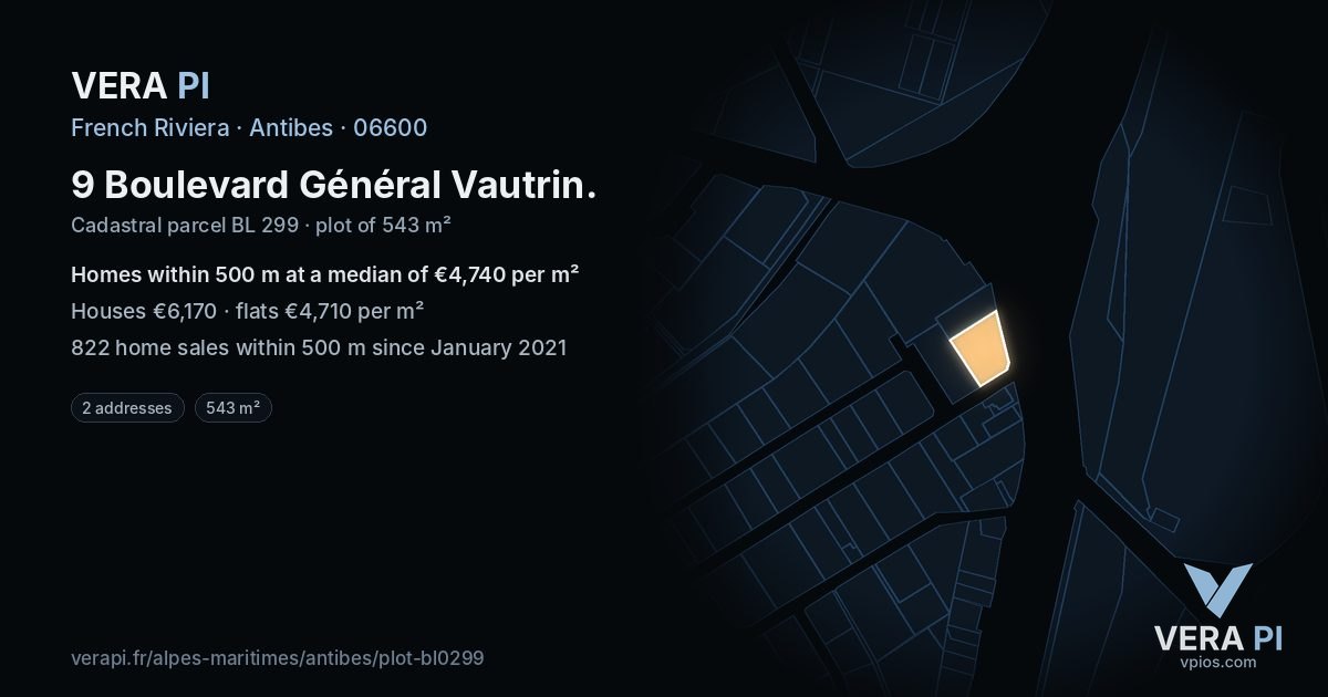 9 Boulevard Général Vautrin, Antibes at night – the plot lit, the parcels around coloured by the prices near them