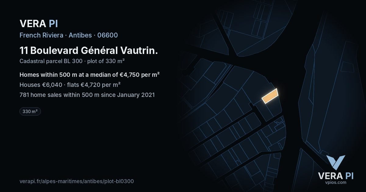 11 Boulevard Général Vautrin, Antibes at night – the plot lit, the parcels around coloured by the prices near them