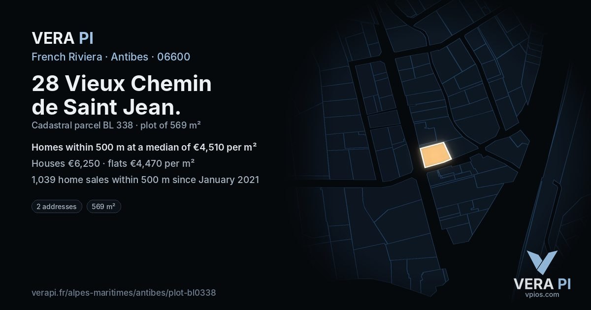 28 Vieux Chemin de Saint Jean, Antibes at night – the plot lit, the parcels around coloured by the prices near them