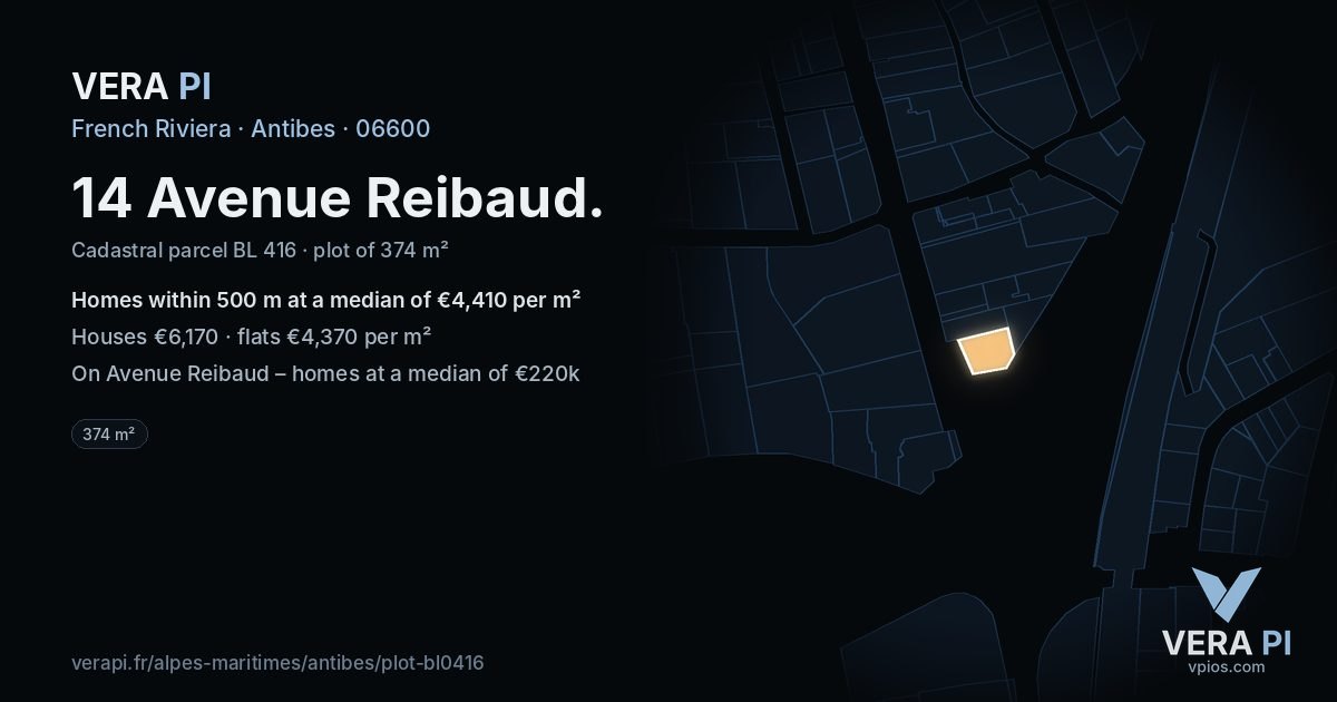 14 Avenue Reibaud, Antibes at night – the plot lit, the parcels around coloured by the prices near them