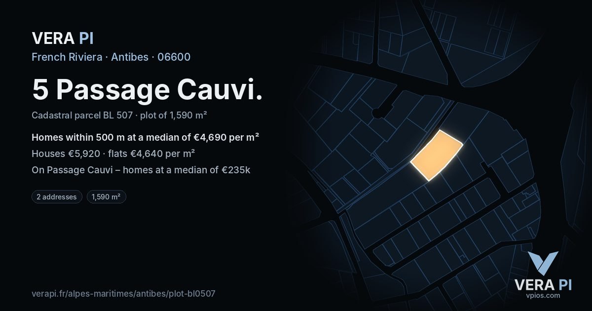 5 Passage Cauvi, Antibes at night – the plot lit, the parcels around coloured by the prices near them