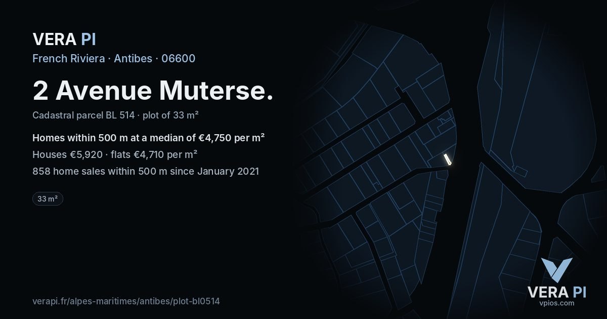 2 Avenue Muterse, Antibes at night – the plot lit, the parcels around coloured by the prices near them