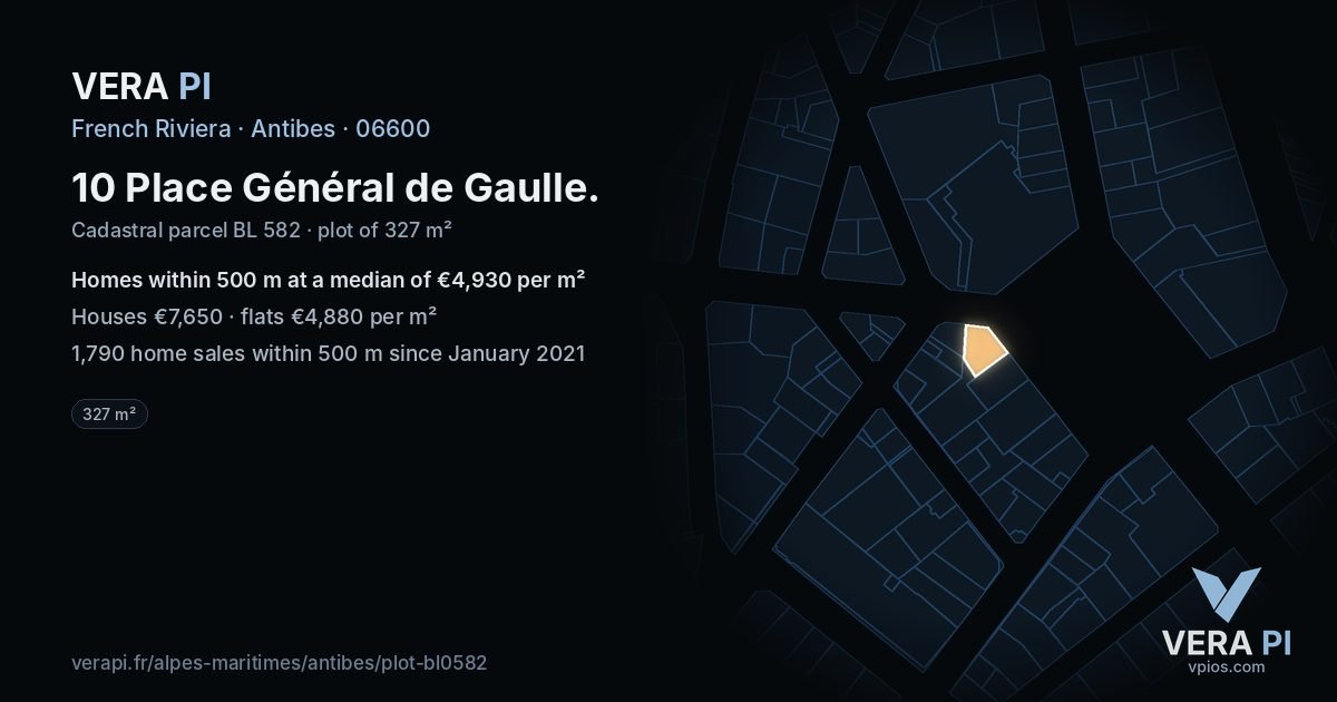 10 Place Général de Gaulle, Antibes at night – the plot lit, the parcels around coloured by the prices near them