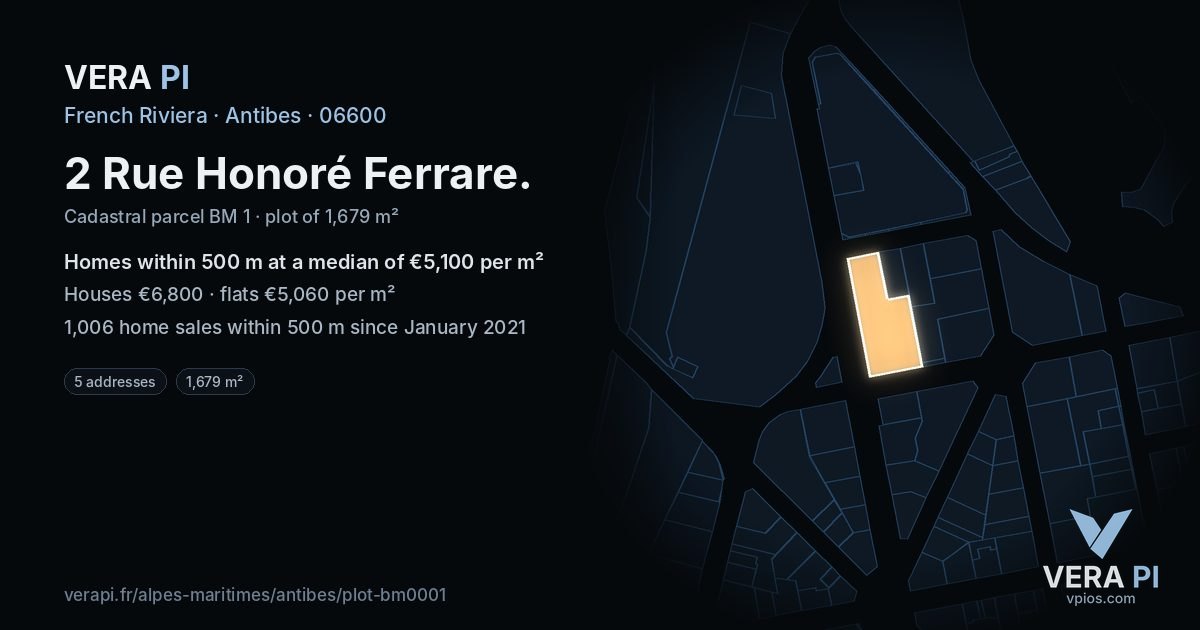 2 Rue Honoré Ferrare, Antibes at night – the plot lit, the parcels around coloured by the prices near them