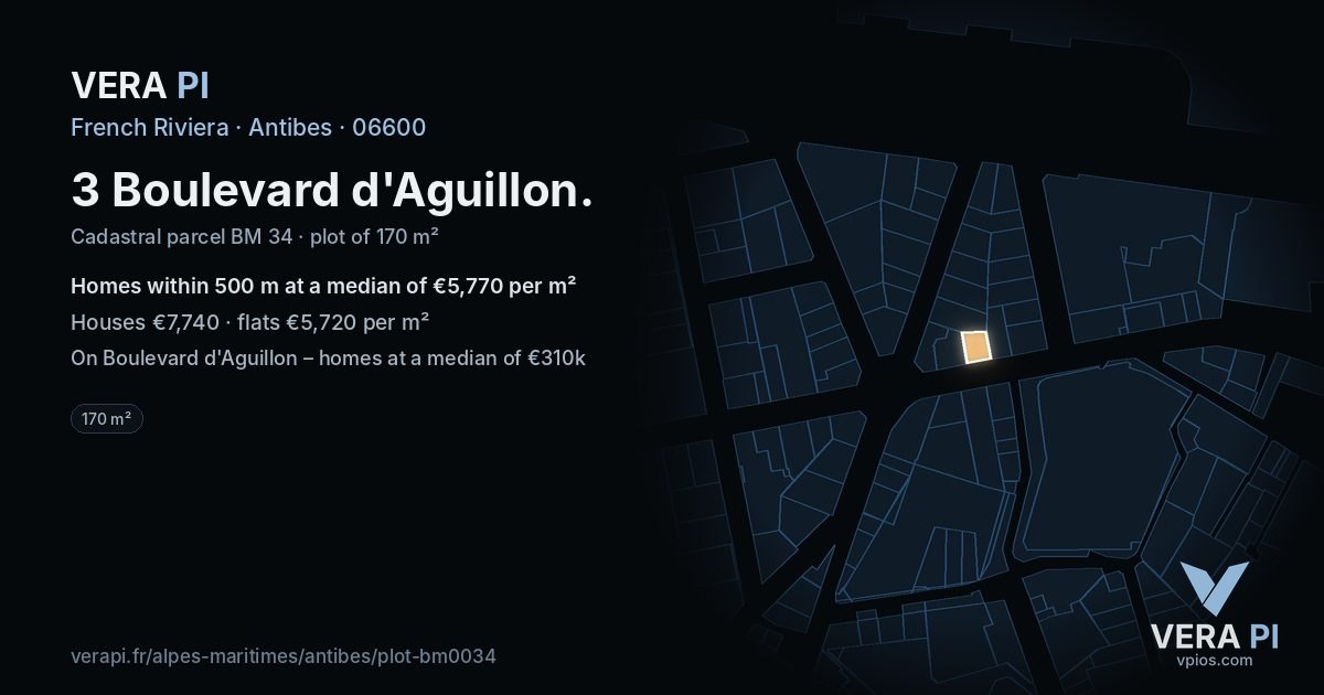 3 Boulevard d'Aguillon, Antibes at night – the plot lit, the parcels around coloured by the prices near them