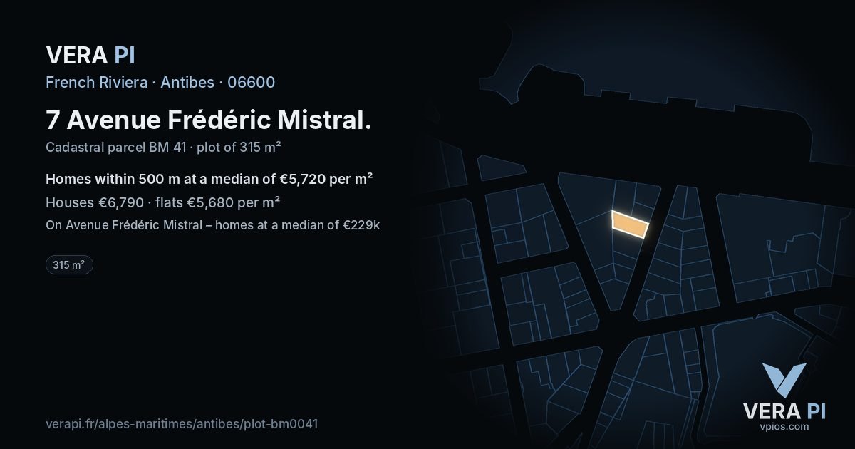 7 Avenue Frédéric Mistral, Antibes at night – the plot lit, the parcels around coloured by the prices near them