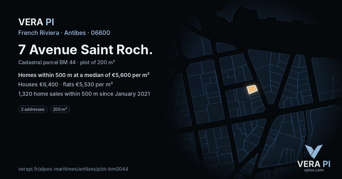7 Avenue Saint Roch, Antibes at night – the plot lit, the parcels around coloured by the prices near them