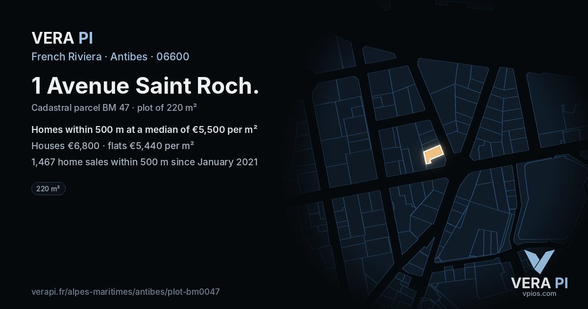 1 Avenue Saint Roch, Antibes at night – the plot lit, the parcels around coloured by the prices near them