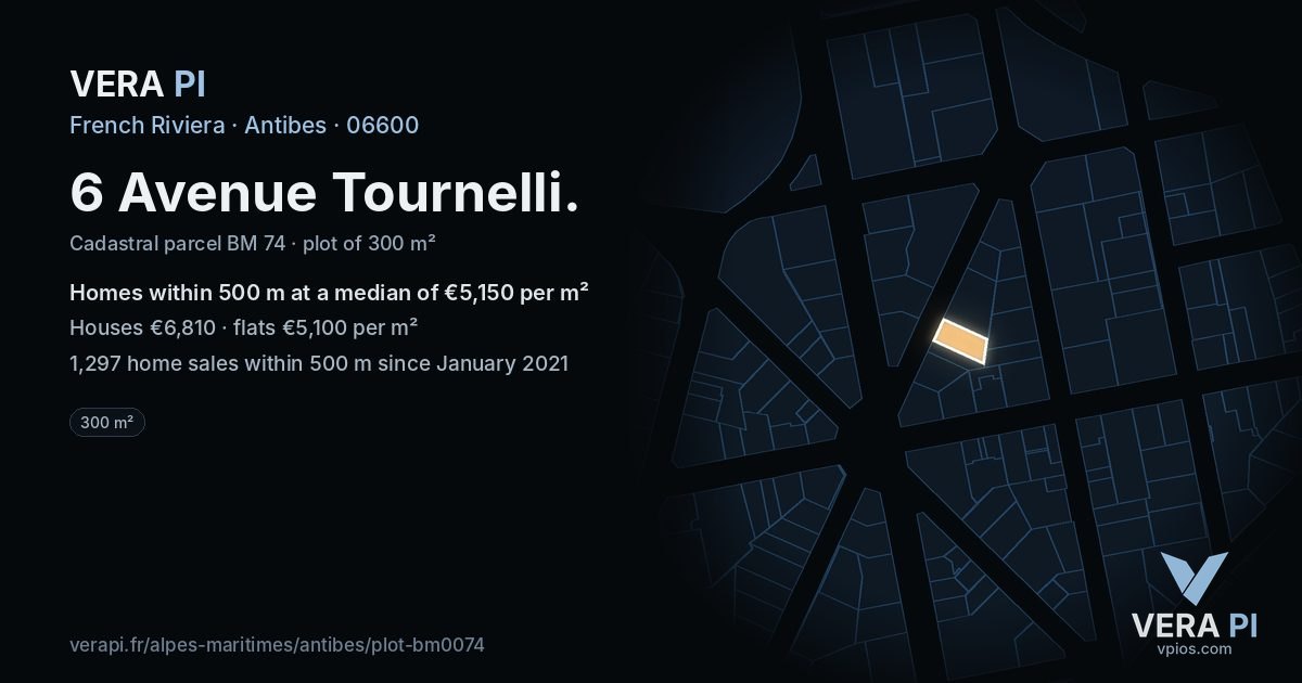 6 Avenue Tournelli, Antibes at night – the plot lit, the parcels around coloured by the prices near them