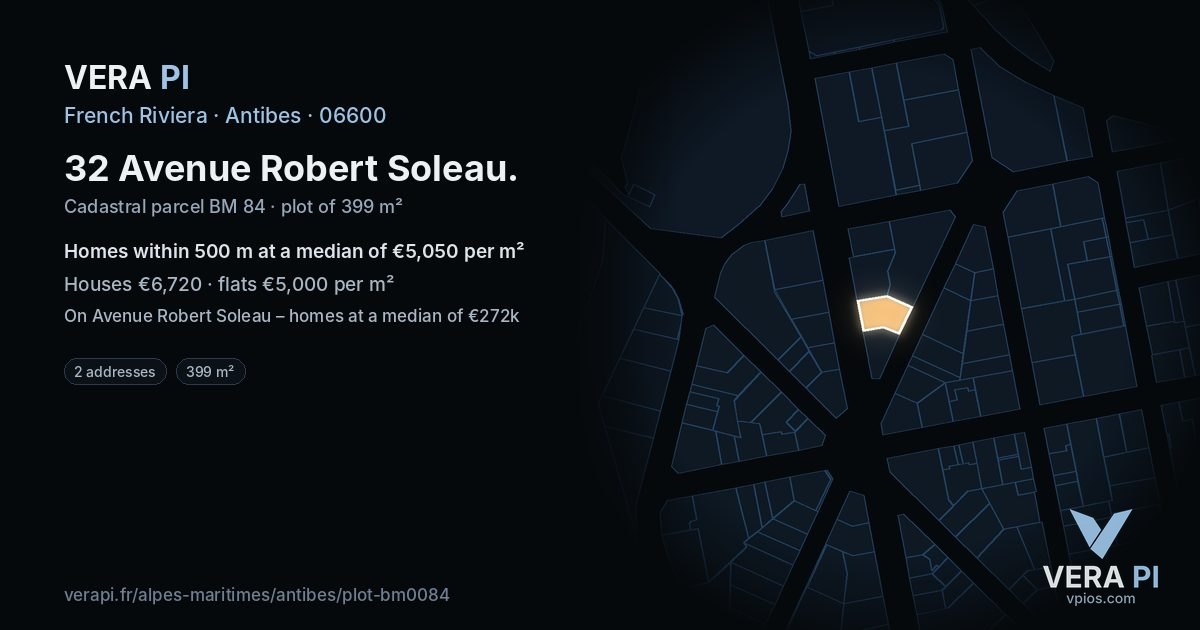 32 Avenue Robert Soleau, Antibes at night – the plot lit, the parcels around coloured by the prices near them