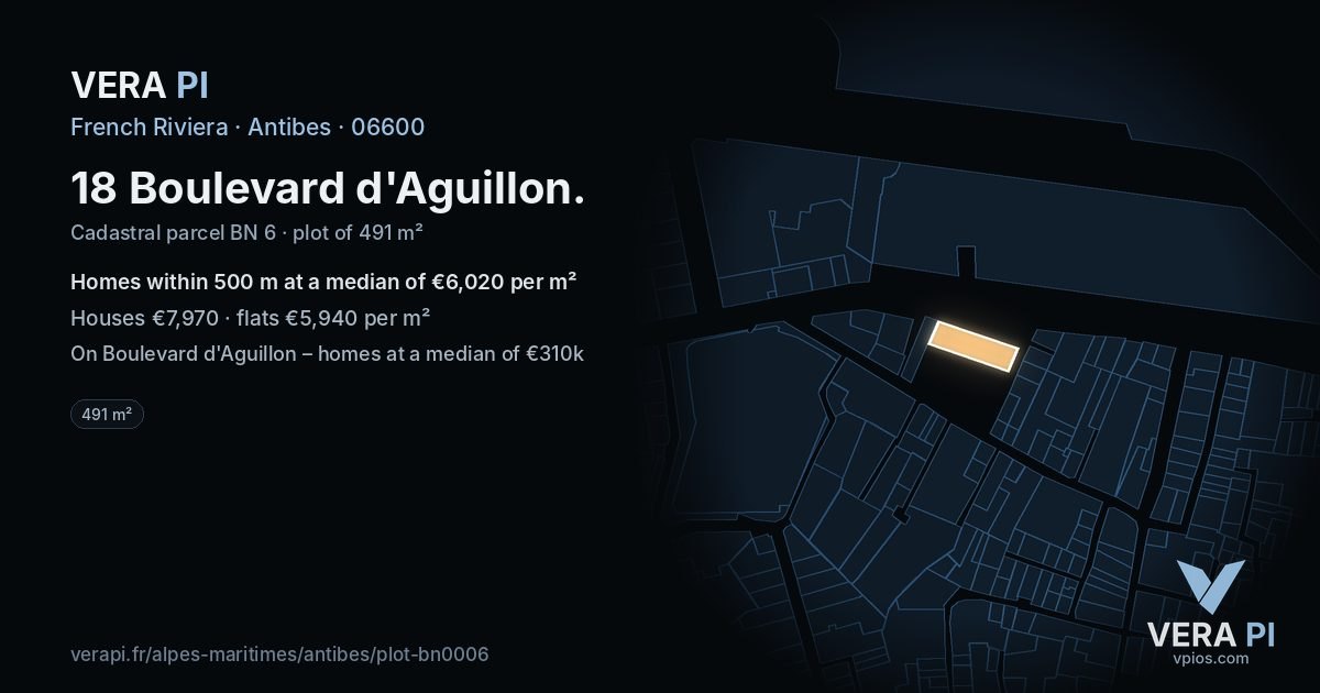 18 Boulevard d'Aguillon, Antibes at night – the plot lit, the parcels around coloured by the prices near them