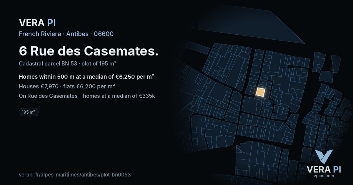 6 Rue des Casemates, Antibes at night – the plot lit, the parcels around coloured by the prices near them