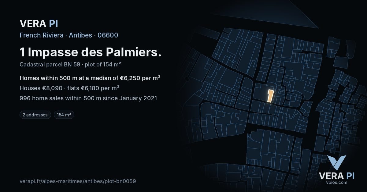 1 Impasse des Palmiers, Antibes at night – the plot lit, the parcels around coloured by the prices near them