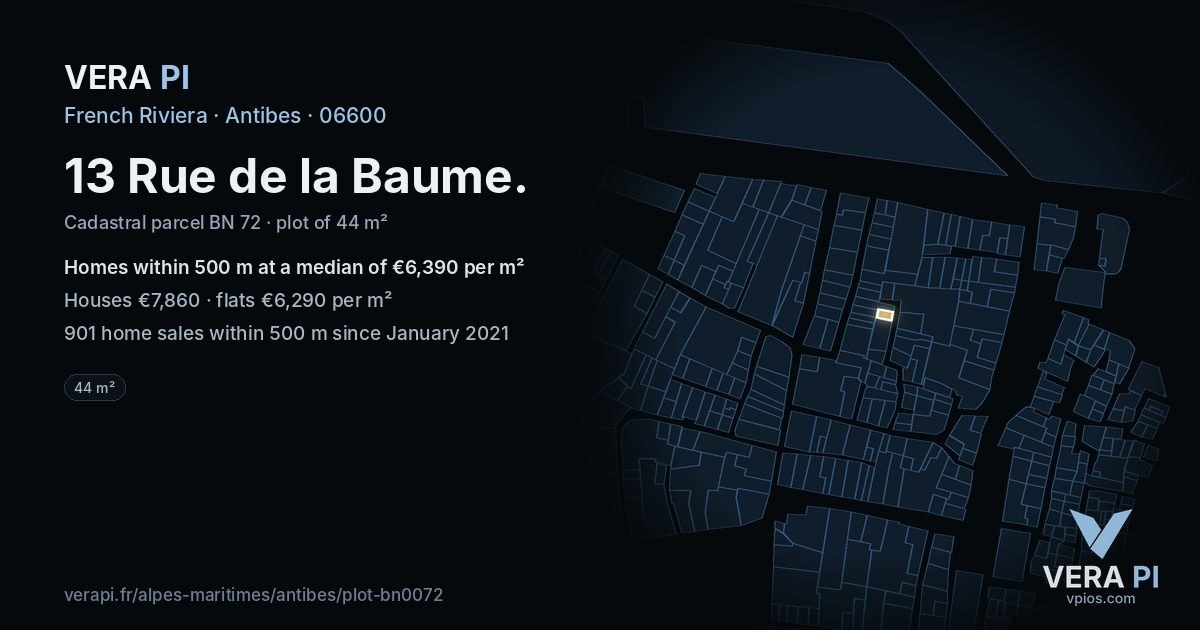 13 Rue de la Baume, Antibes at night – the plot lit, the parcels around coloured by the prices near them