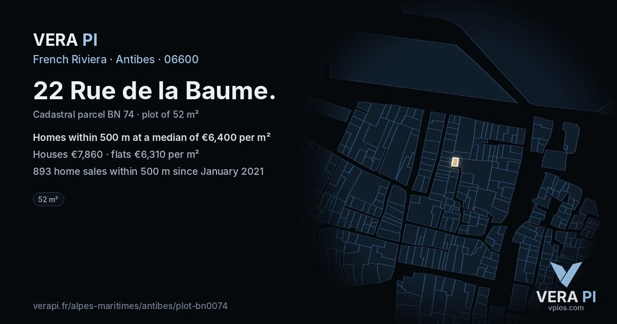 22 Rue de la Baume, Antibes at night – the plot lit, the parcels around coloured by the prices near them