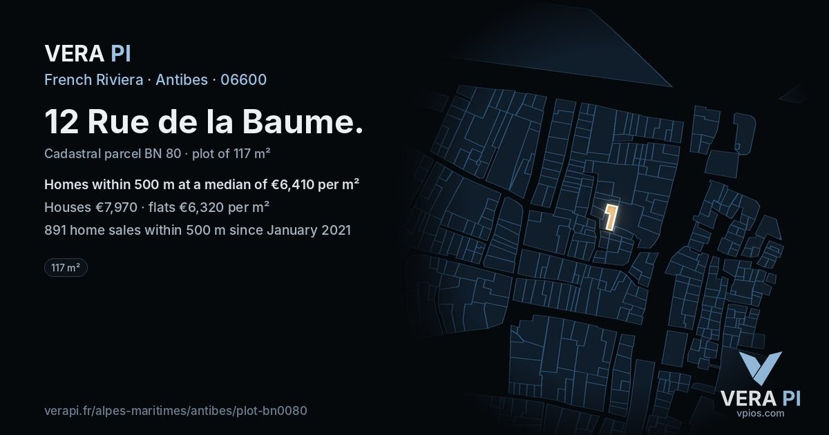 12 Rue de la Baume, Antibes at night – the plot lit, the parcels around coloured by the prices near them
