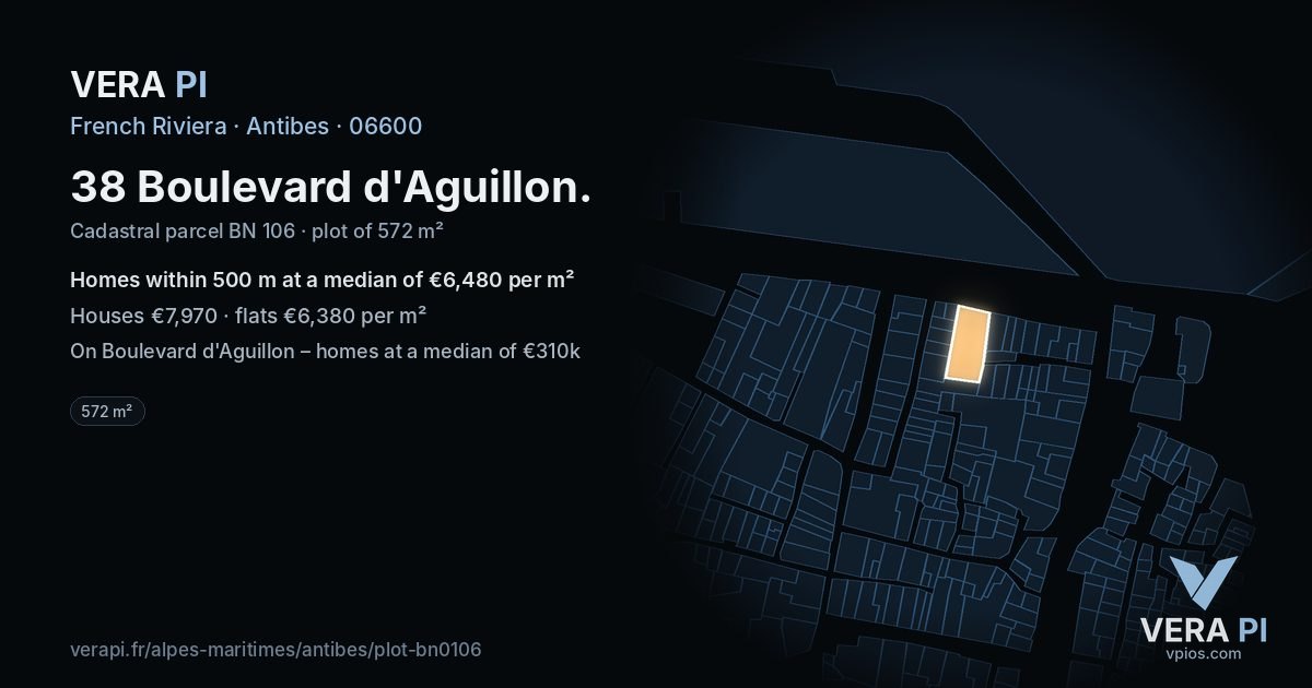 38 Boulevard d'Aguillon, Antibes at night – the plot lit, the parcels around coloured by the prices near them