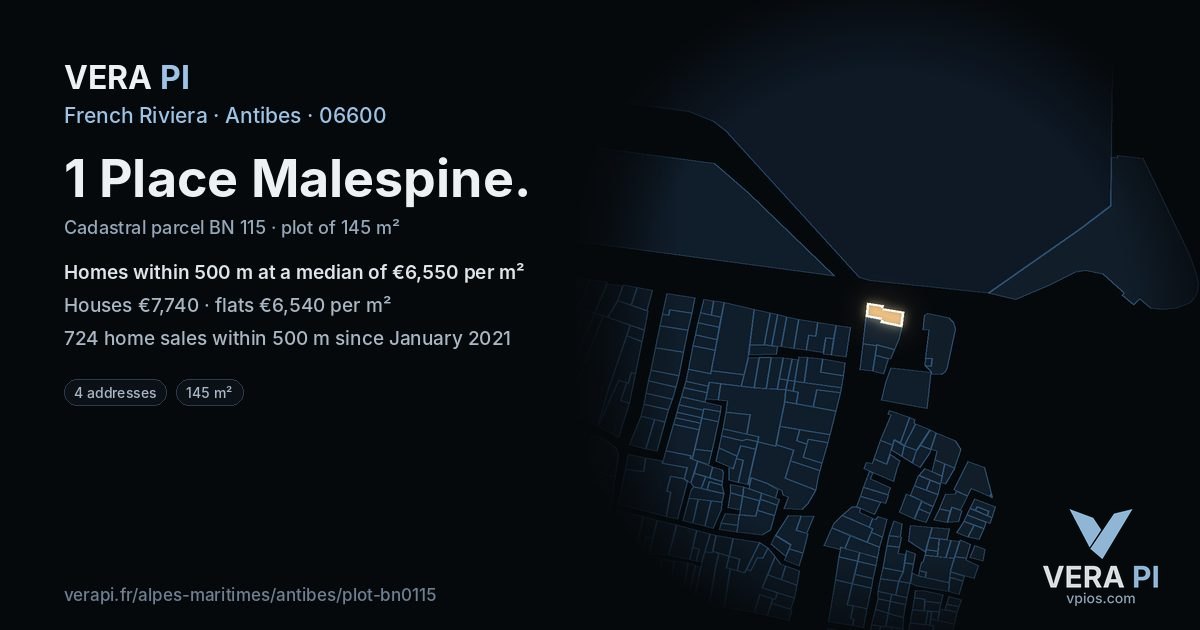 1 Place Malespine, Antibes at night – the plot lit, the parcels around coloured by the prices near them