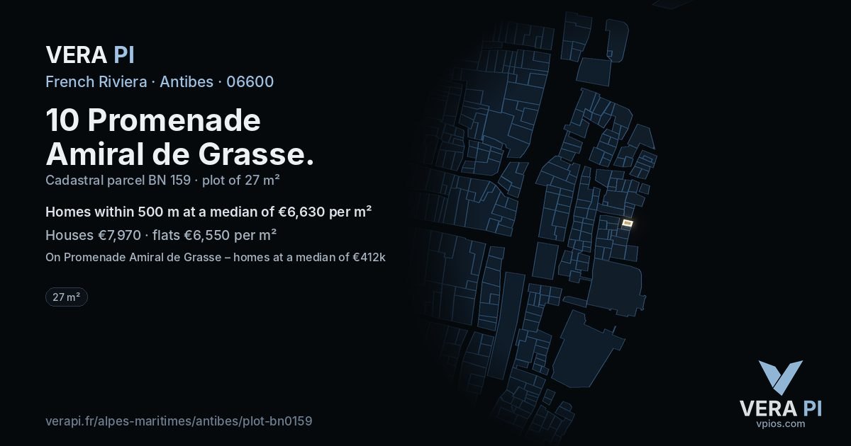 10 Promenade Amiral de Grasse, Antibes at night – the plot lit, the parcels around coloured by the prices near them