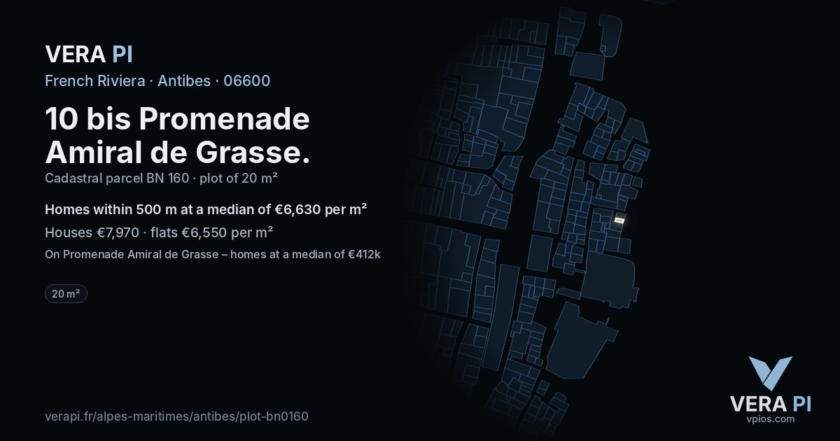 10 bis Promenade Amiral de Grasse, Antibes at night – the plot lit, the parcels around coloured by the prices near them