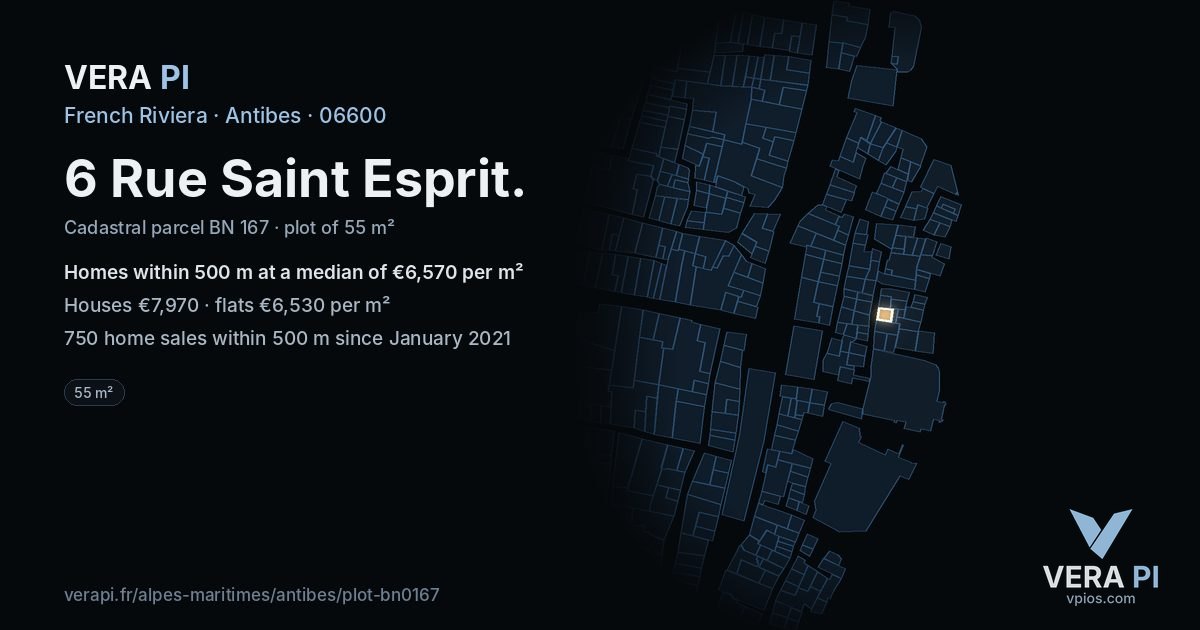 6 Rue Saint Esprit, Antibes at night – the plot lit, the parcels around coloured by the prices near them