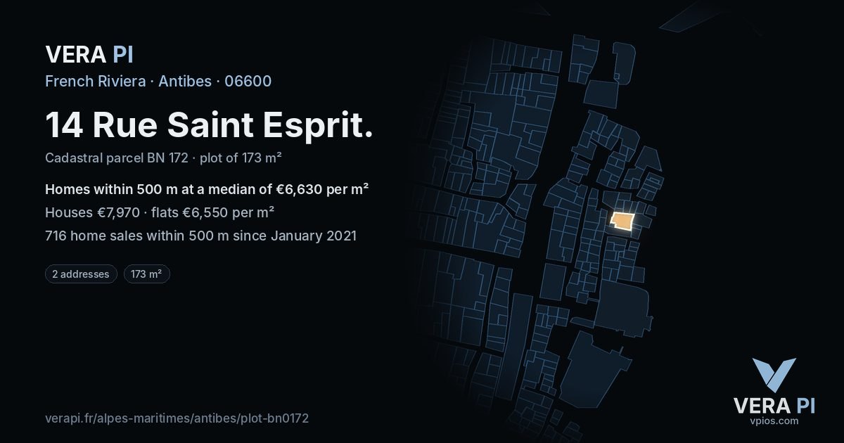 14 Rue Saint Esprit, Antibes at night – the plot lit, the parcels around coloured by the prices near them
