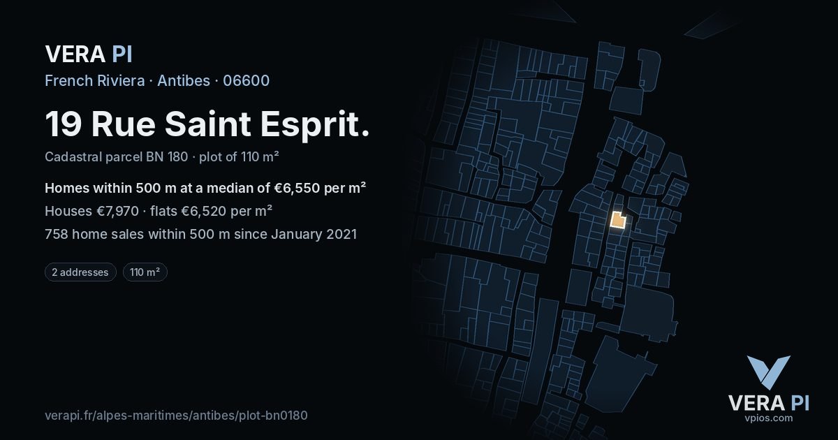 19 Rue Saint Esprit, Antibes at night – the plot lit, the parcels around coloured by the prices near them