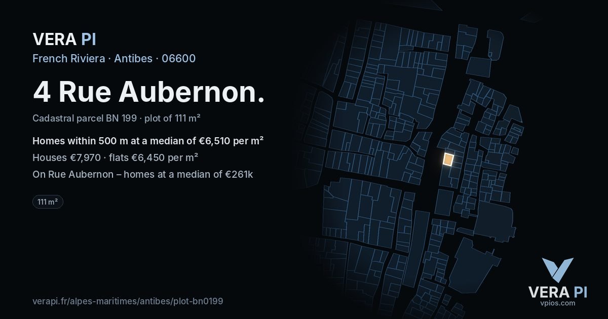 4 Rue Aubernon, Antibes at night – the plot lit, the parcels around coloured by the prices near them