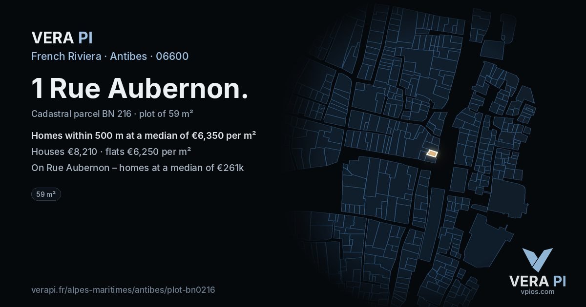 1 Rue Aubernon, Antibes at night – the plot lit, the parcels around coloured by the prices near them