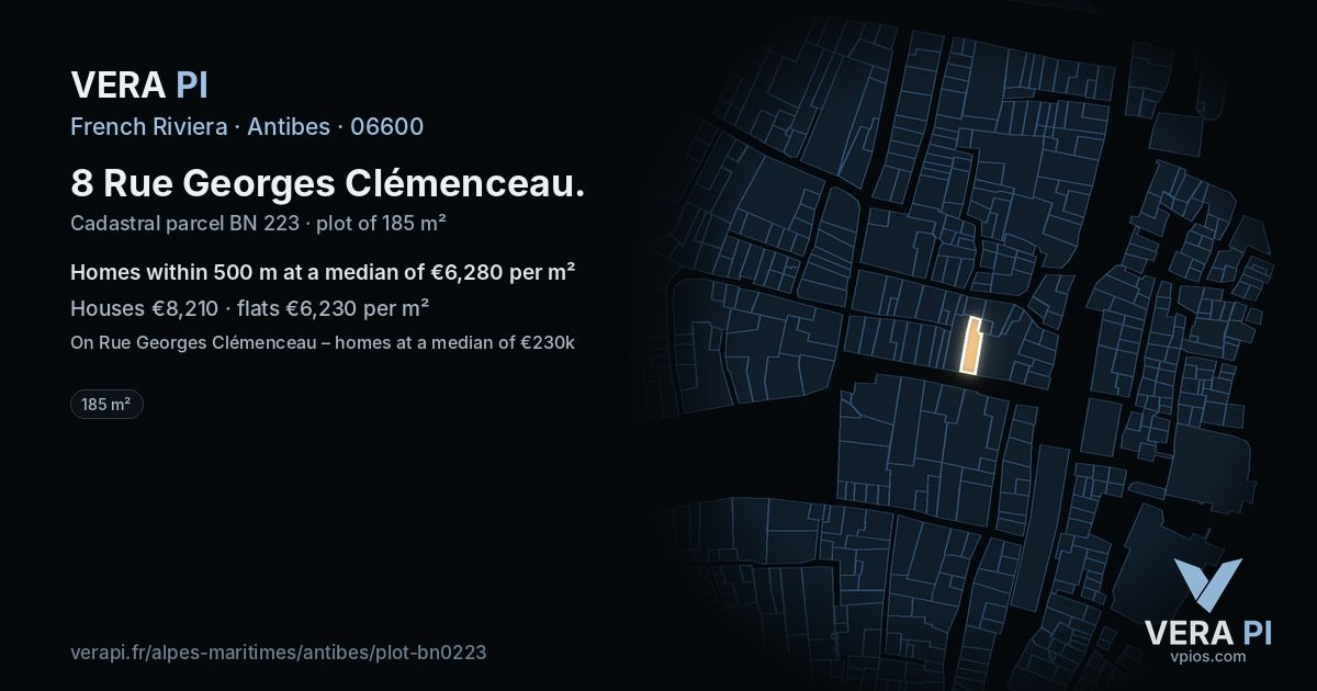 8 Rue Georges Clémenceau, Antibes at night – the plot lit, the parcels around coloured by the prices near them