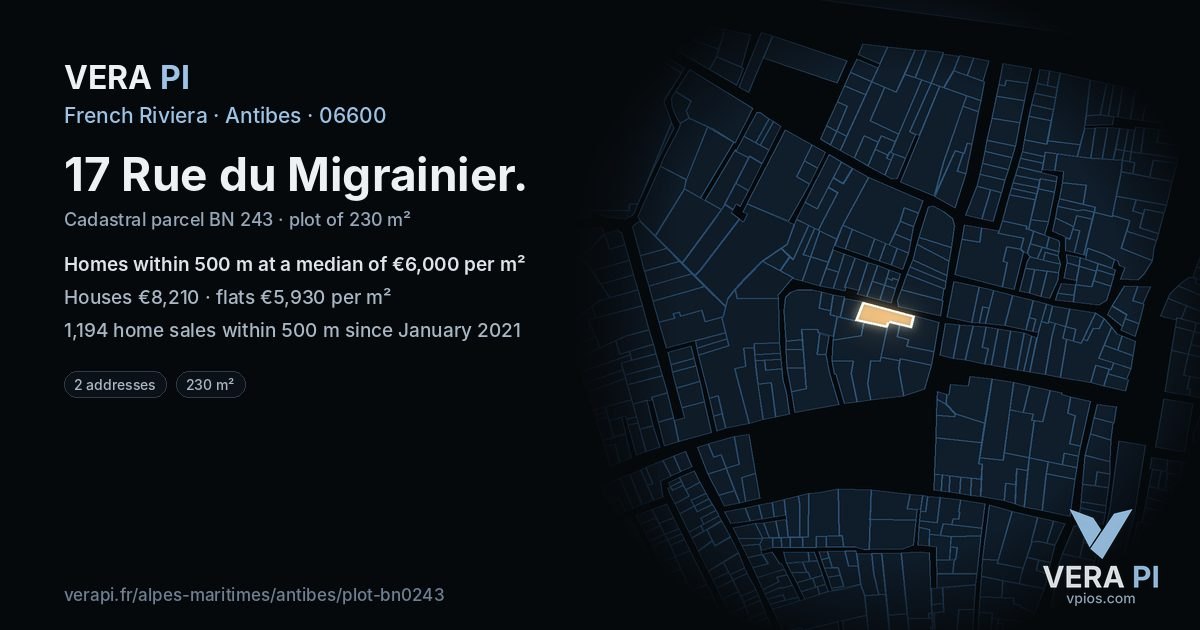 17 Rue du Migrainier, Antibes at night – the plot lit, the parcels around coloured by the prices near them