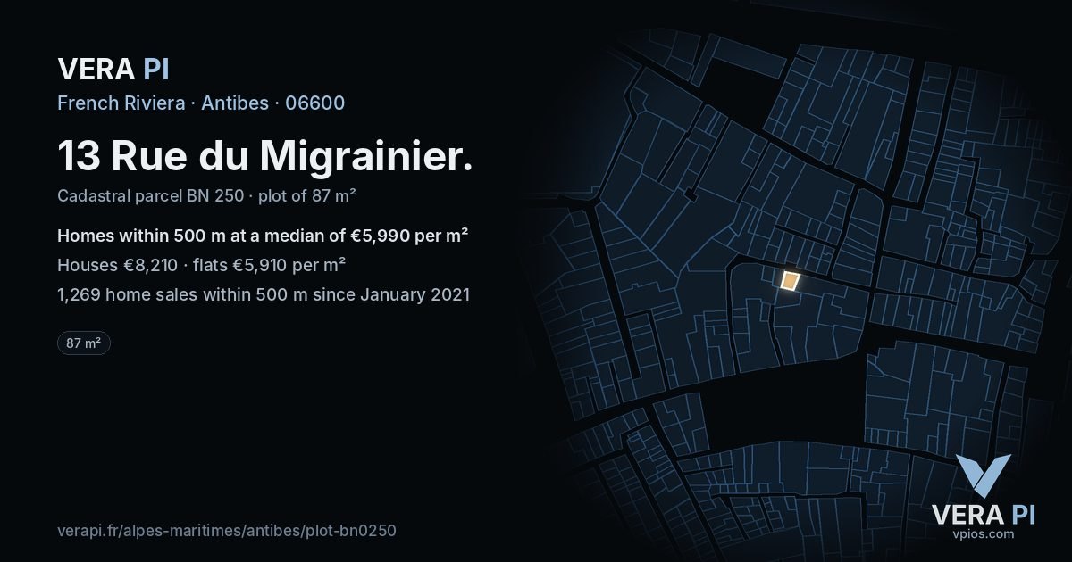 13 Rue du Migrainier, Antibes at night – the plot lit, the parcels around coloured by the prices near them
